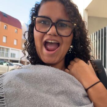 Babysitter Neuilly-sur-Marne: Eva