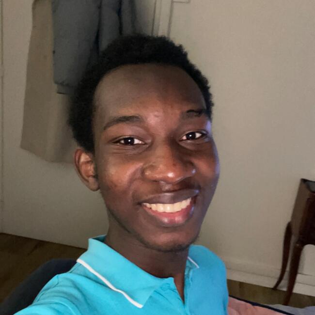 Babysitter in Paris: Ayman