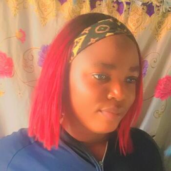 Babysitter in Benin City: Ivie