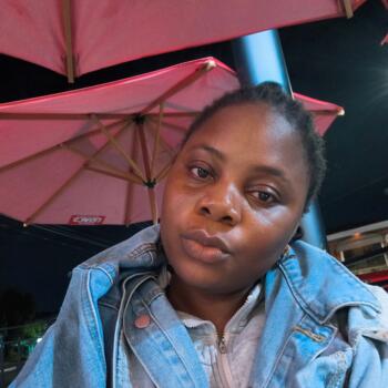 Emprego de babá em São Paulo: emprego de babá Tujuka Stella