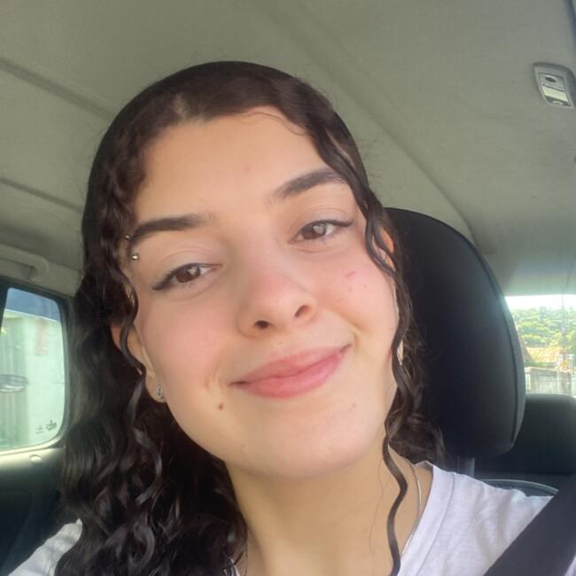 Babysitter in São José dos Campos: Mariana