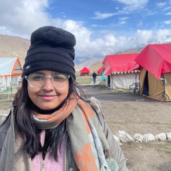 Babysitter in Delhi: Sanjana