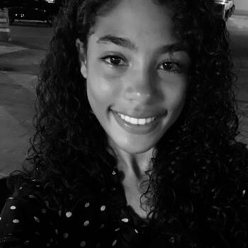Babysitter in Santo Domingo Este: Ashly