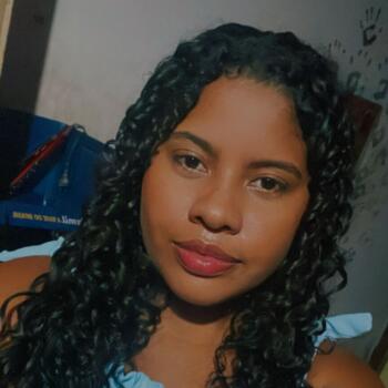 Babysitter in São José de Ribamar: Vannya