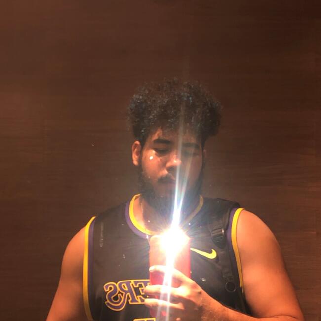 Emprego de babá em Manaus: Jam