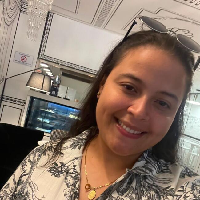 Babysitter in Nuevo Emperador: Ariadne