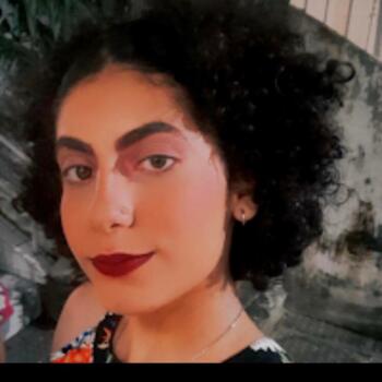 Babysitter in Recife: Ellen Santos