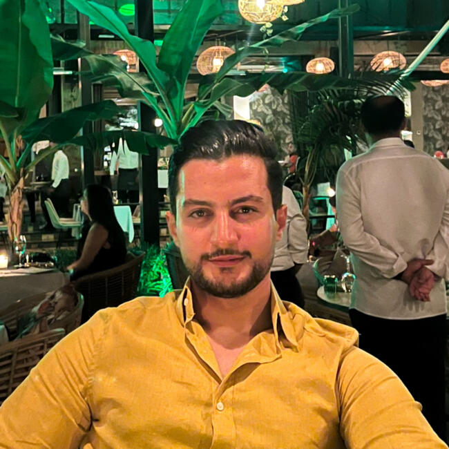 جليسة أطفال في الدار البيضاء: Oussama