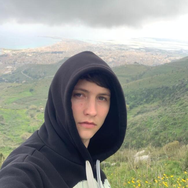 Babysitter in Cagliari: Adam