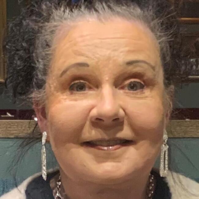 Lastenhoitaja Helsinki: Elina