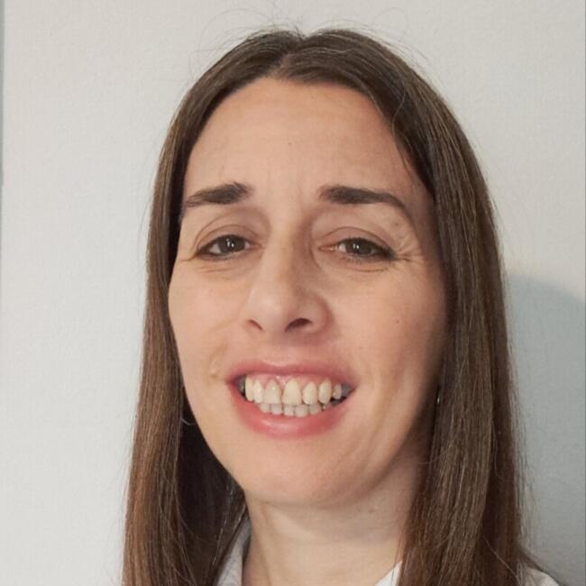 Babysitter in Monte Grande: Adriana