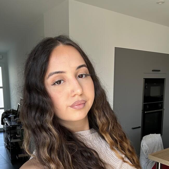 Babysitter in Rennes: Maureen