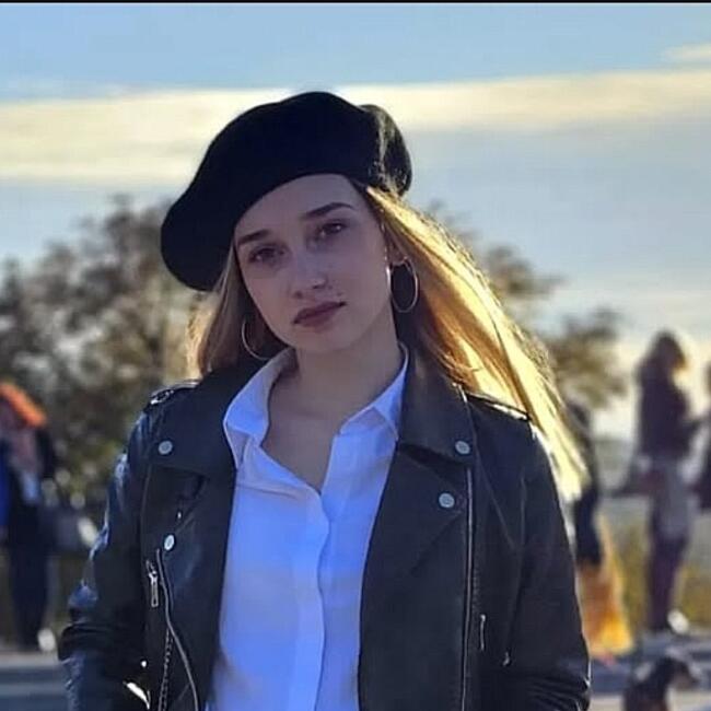 Babysitter in Belgrade: Nevena