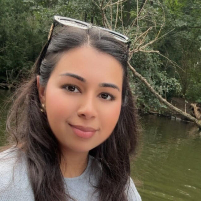 Babysitter in Berlin: Gülcan