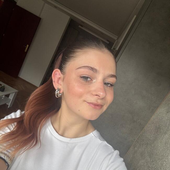 Babysitter in Novi Sad: Ana