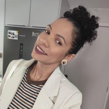 Babysitter in São Paulo (São Paulo): Michele