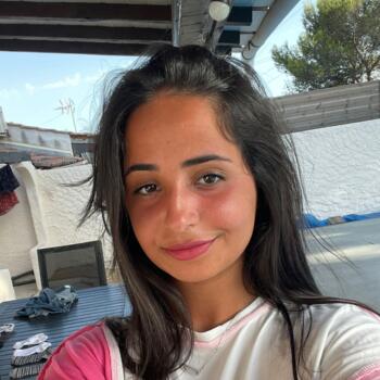 Babysitter in Levallois-Perret: Rahel