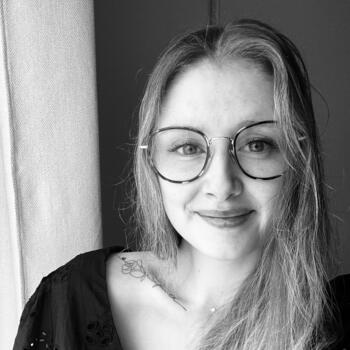 Babysitter in Vénissieux: Héloïse