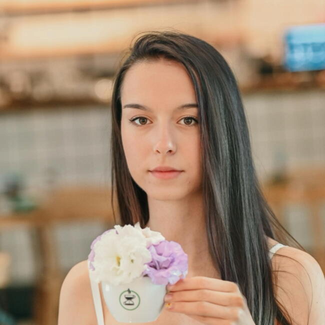 Babysitter in Borča: Kristina