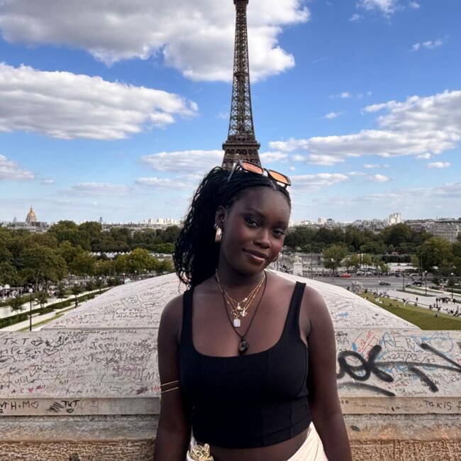 Babysitter in Bedford (New York): Evelyne