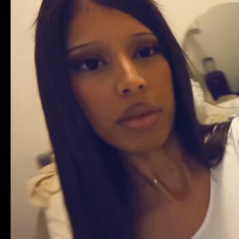 Babysitter in Gaillard: Monina