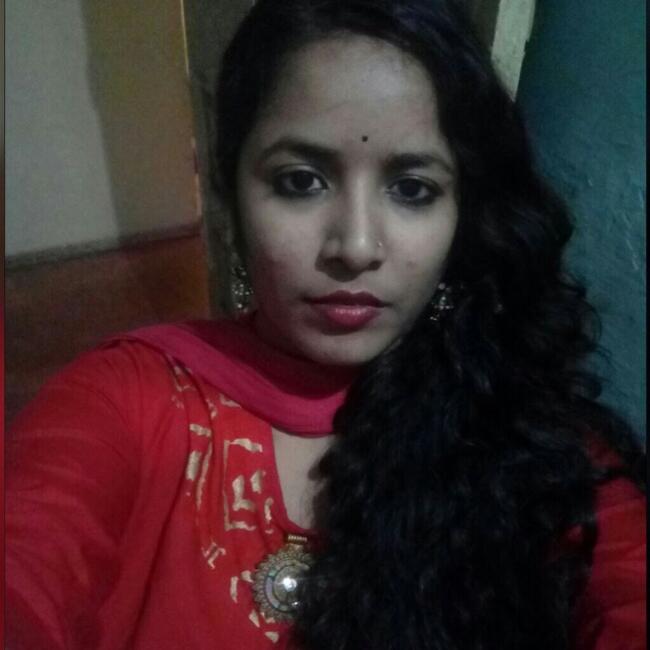 भोपाल में बेबीसिटिंग की नौकरी: Dipsikha