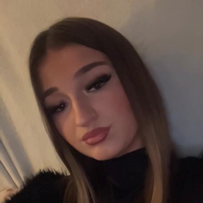 Nanny in Charleroi: Emilie