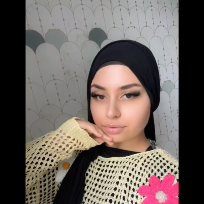 Babysitter in Courcelles: Sanam