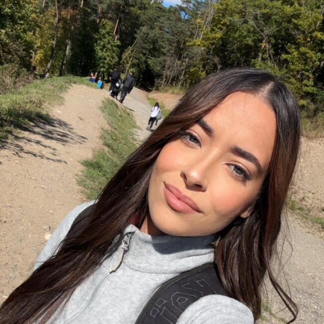 Babysitter in Rillieux-la-Pape: Anissa