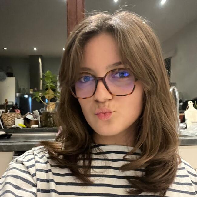 Babysitter in Charleroi: Leah