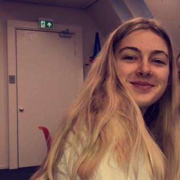Oppas Vlijmen: Esmee