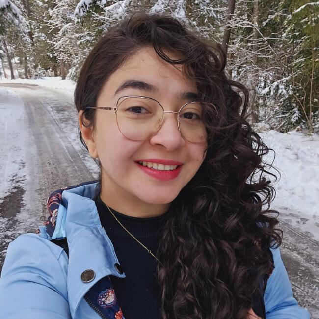 Babysitter in Basel: Alejandra