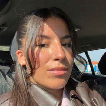 Babysitter in Willebroek: Bouthayna