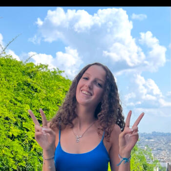 Babysitter in La Garenne-Colombes: Jade