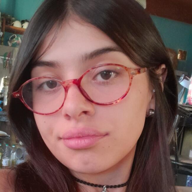 Niñera en Bariloche: Nahiara