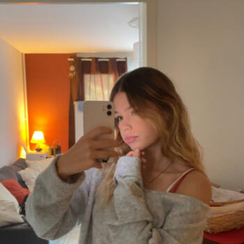 Babysitter στην περιοχή Αιξ-αν-Προβάνς: Elisa