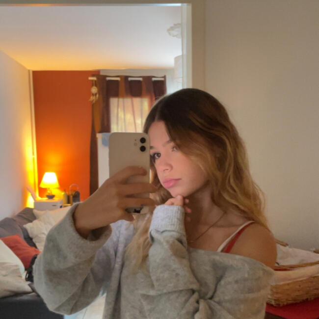 Babysitter in Aix-en-Provence: Elisa