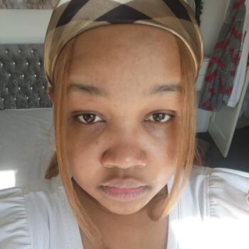 Babysitter in Enfield: Jada