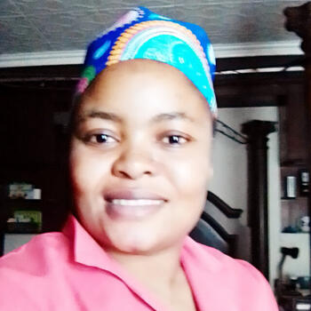 Babysitter in Centurion: Esther