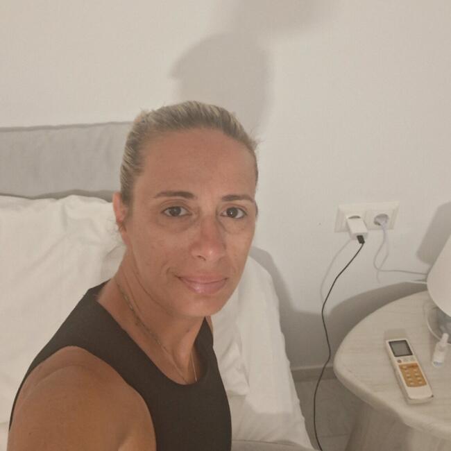 Babysitter in Korydallos: Σπυριδουλα