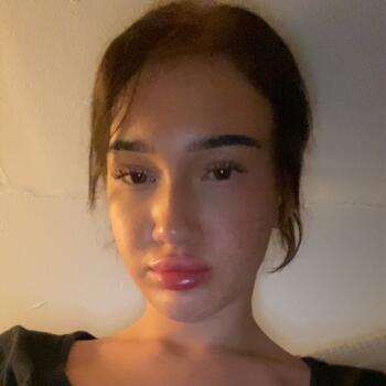 Babysitter in London: Maggie