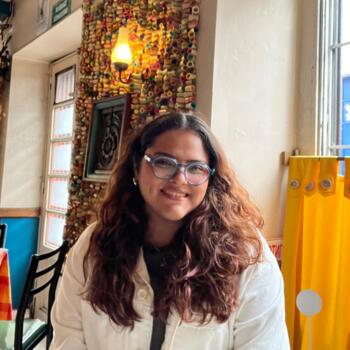 Babysitter in San Salvador: Alicia