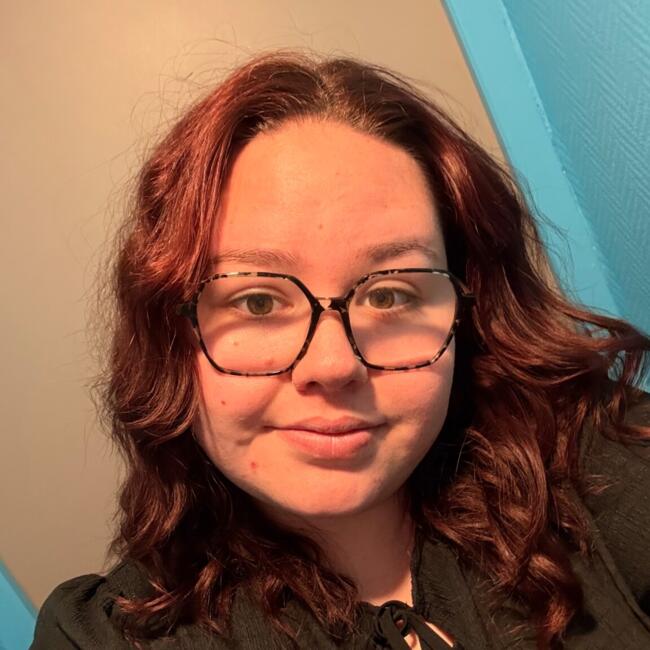 Babysitter in Mons: Iris