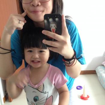Babysitters in Singapore: Yuemin
