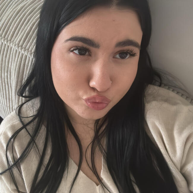 Babysitter in Le Pont-de-Claix: Evi