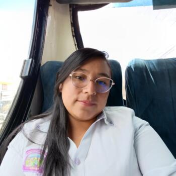 Babysitter in Quito: Tania