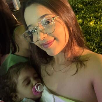 Emprego de babá em Divinópolis: emprego de babá Camille