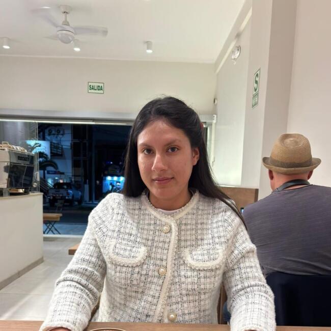 Babysitter in Lima: Karen