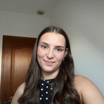 Babysitter in Lyon: Leane