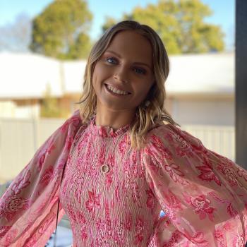 Babysitter in Toowoomba: Chloe